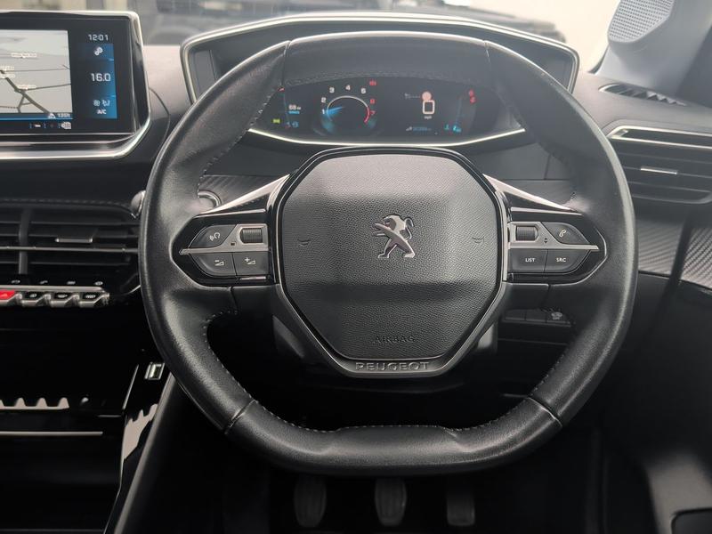 Used Peugeot 208 PY70EAA 32