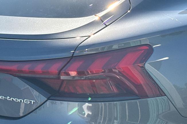 Audi Rs E-Tron Gt Photo 18