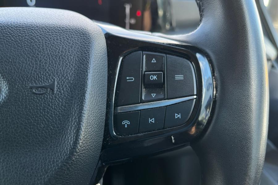 Ford Transit Custom Photo autoimg-0823d211c3f5f63e2f4f3ffc0193d1c17b7fabc3.jpg