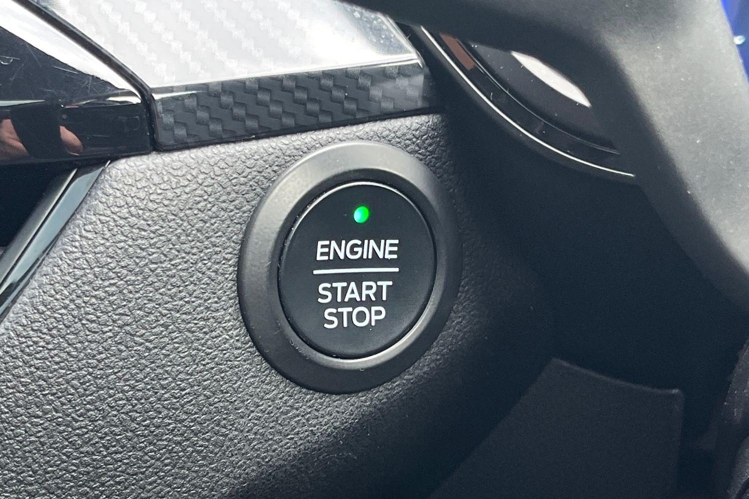 Ford KUGA Photo 37