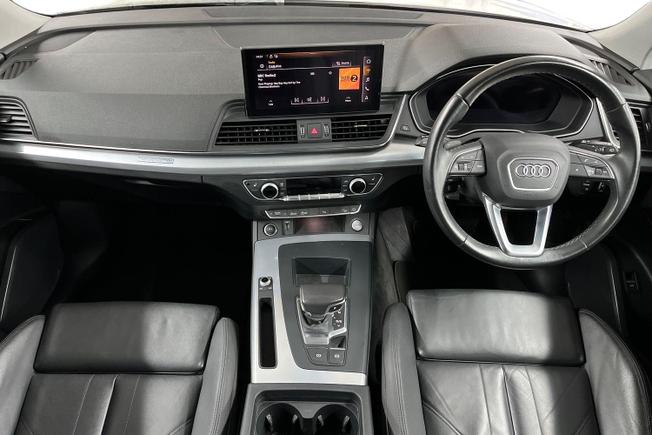 AUDI Q5 Photo 10