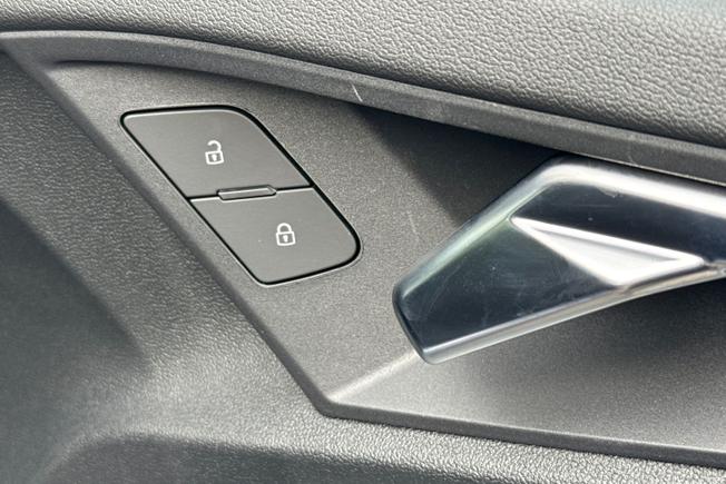 AUDI A3 Photo 32