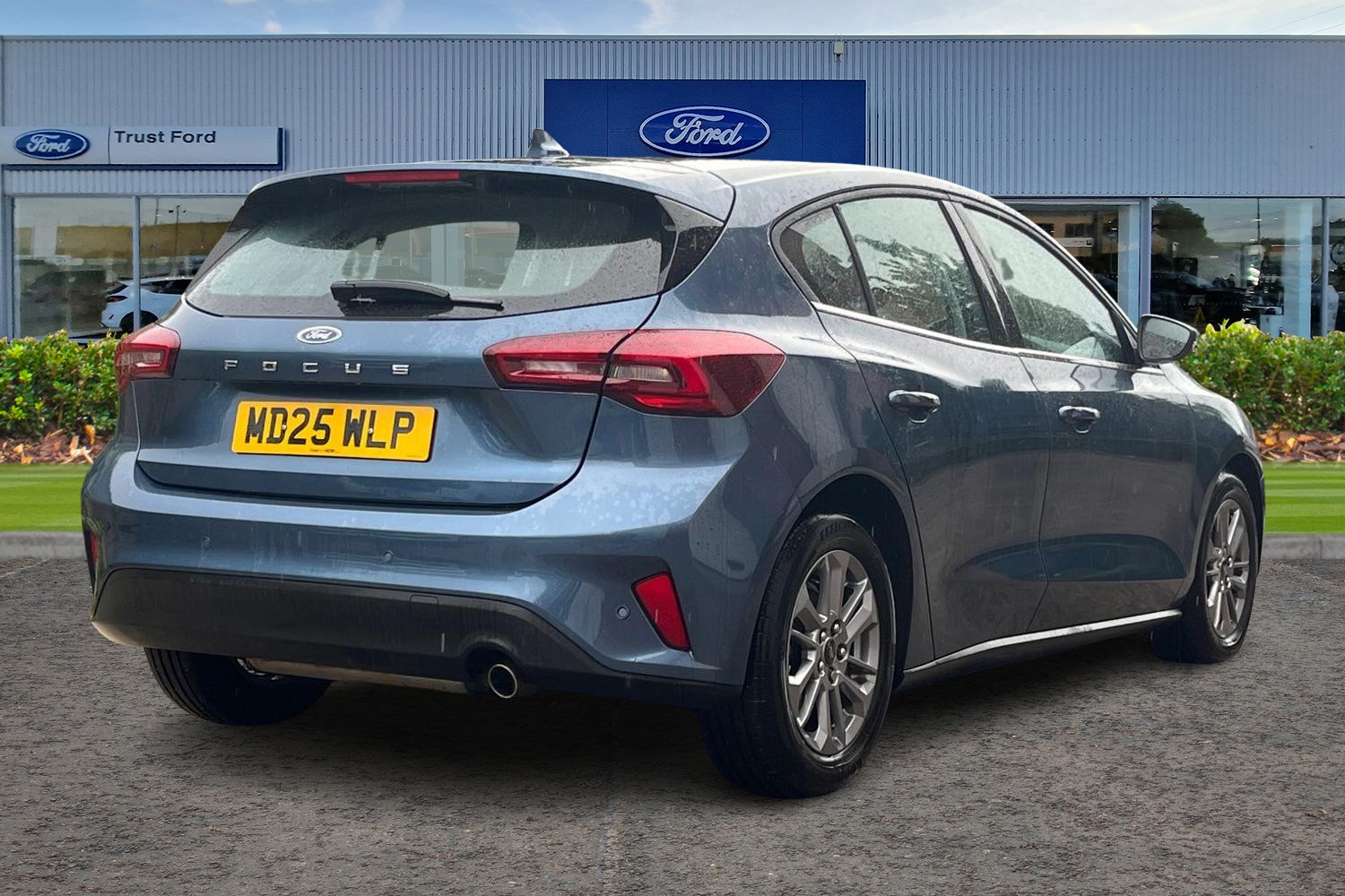 Ford Focus Photo 3