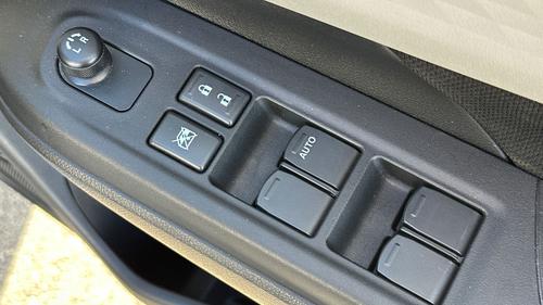 Suzuki SWIFT Photo autoimg-08335aec80468ff4123c66f995a8883e44eef68d.jpg