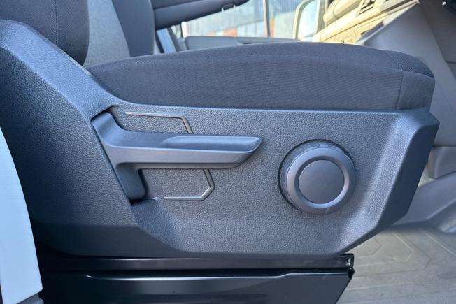 VOLKSWAGEN Crafter Photo 37