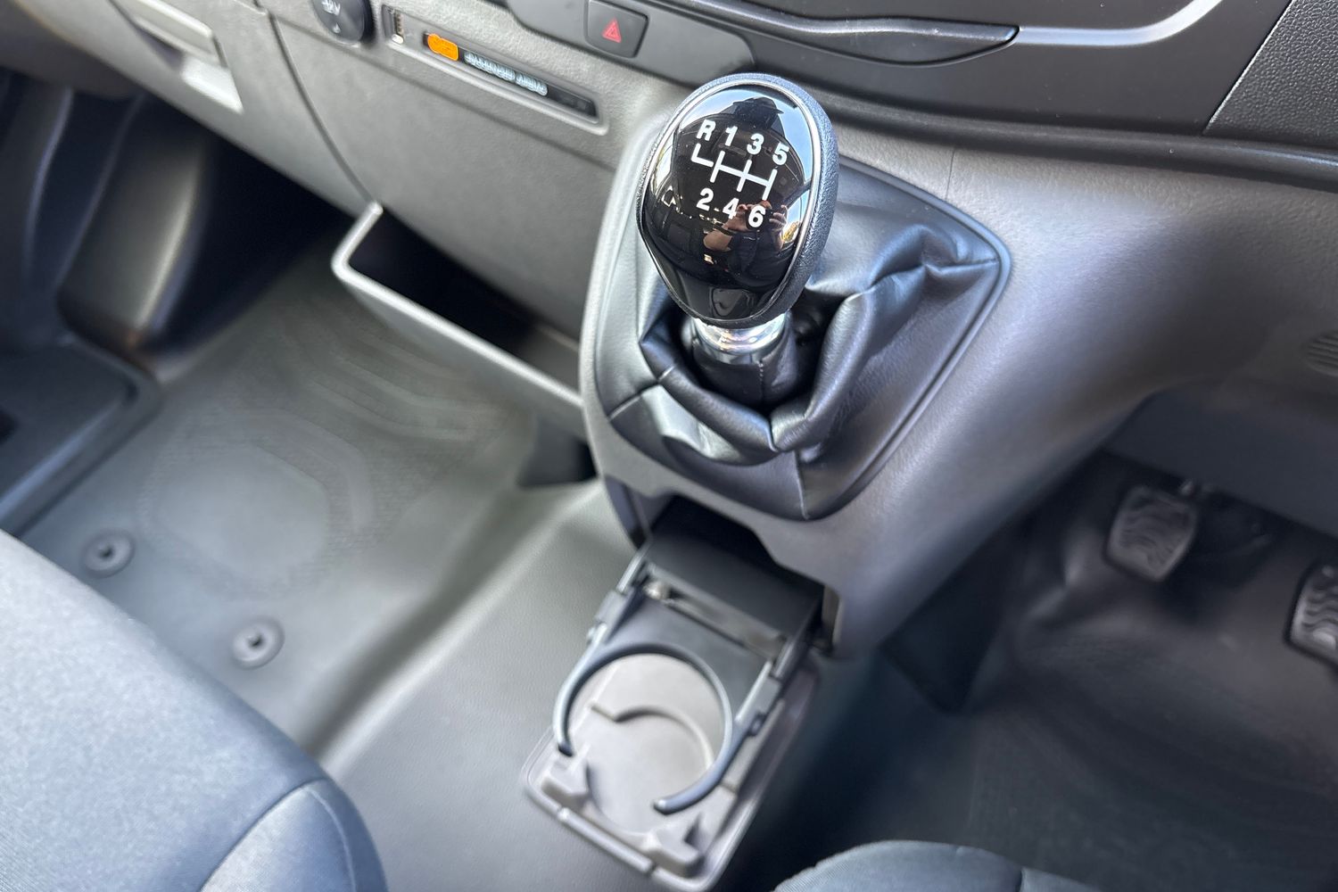 Ford Transit Photo 37