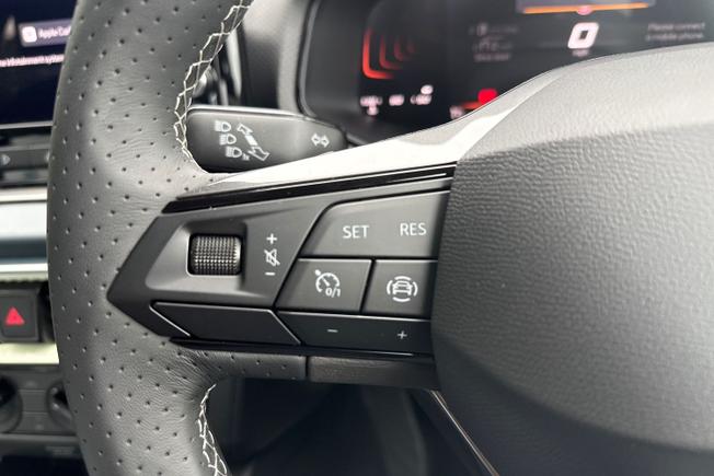 SEAT Arona Photo 16