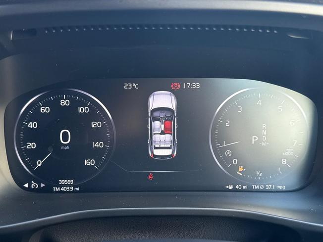 VOLVO Xc40 Photo 15