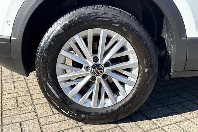 Volkswagen T-Roc Photo 5