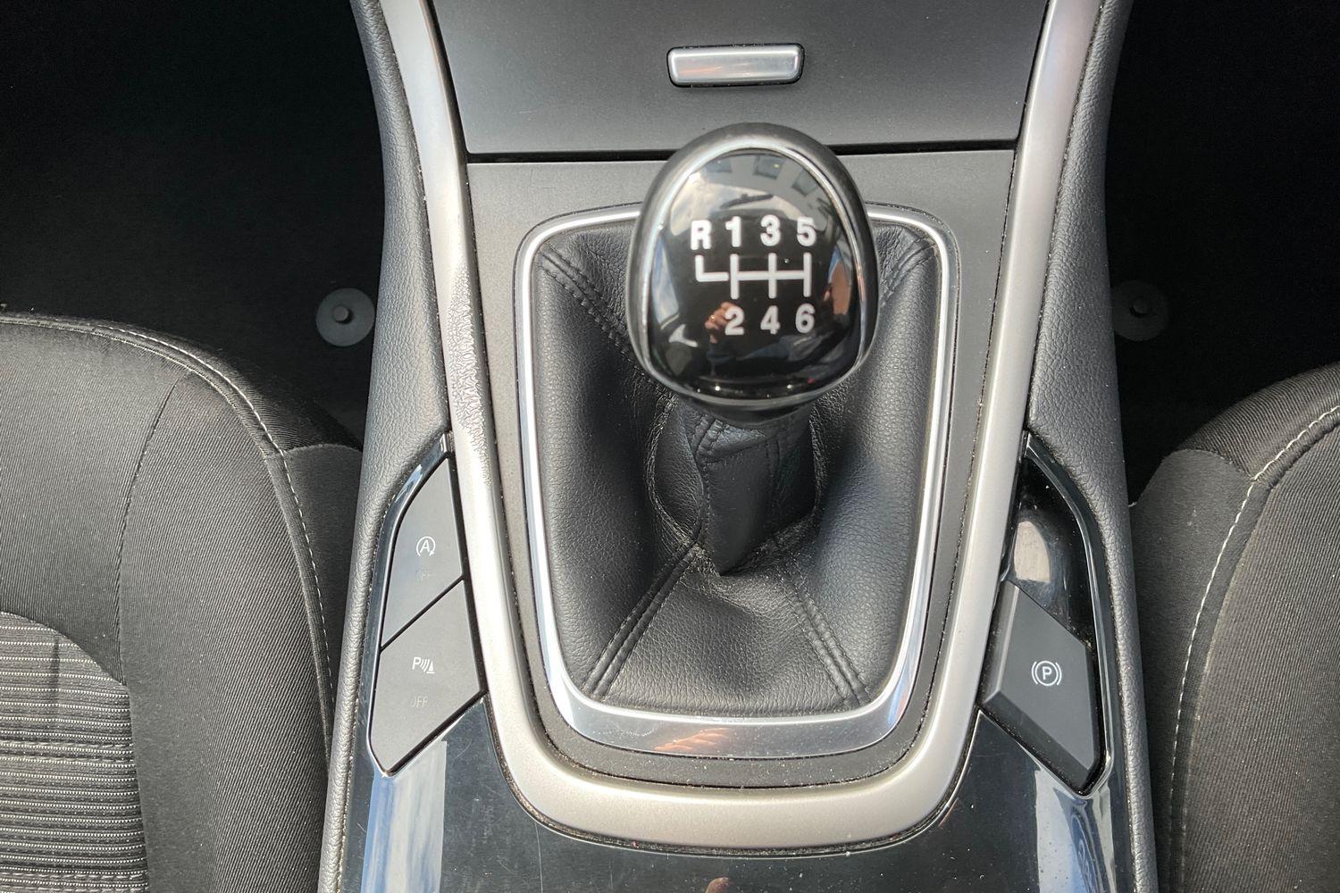 Ford GALAXY Photo 27