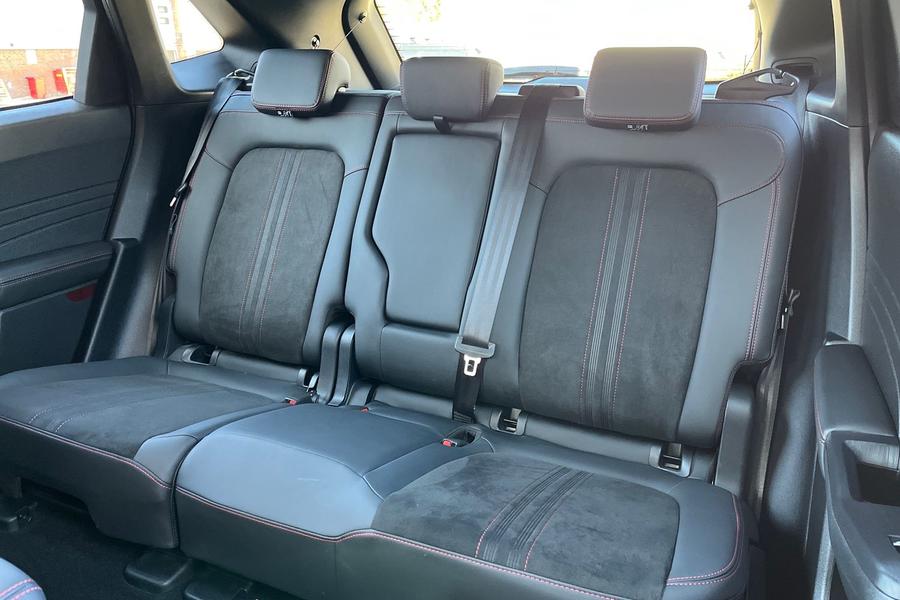 Ford Kuga Photo autoimg-08478f8c8ad73b1a0d4f6e2e7d0944e826abb693.jpg