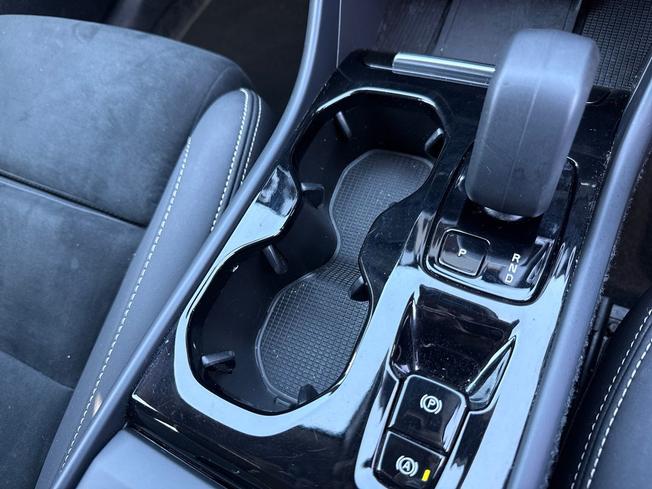 VOLVO Xc40 Photo 34
