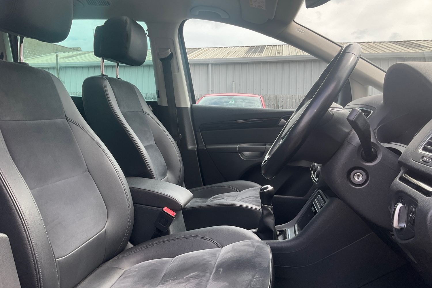 Volkswagen SHARAN Photo 16