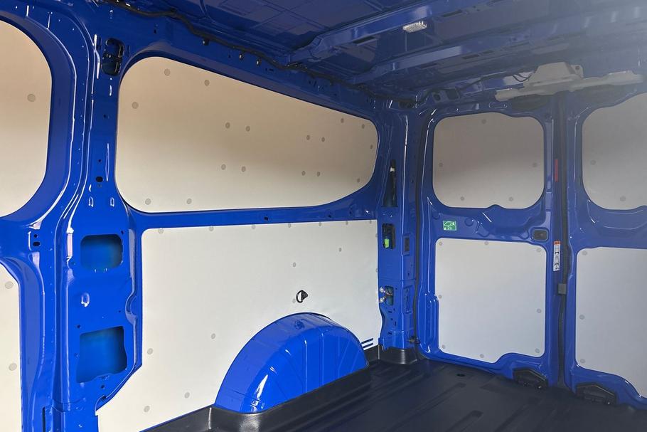Used Ford TRANSIT CUSTOM XRZ9319 4