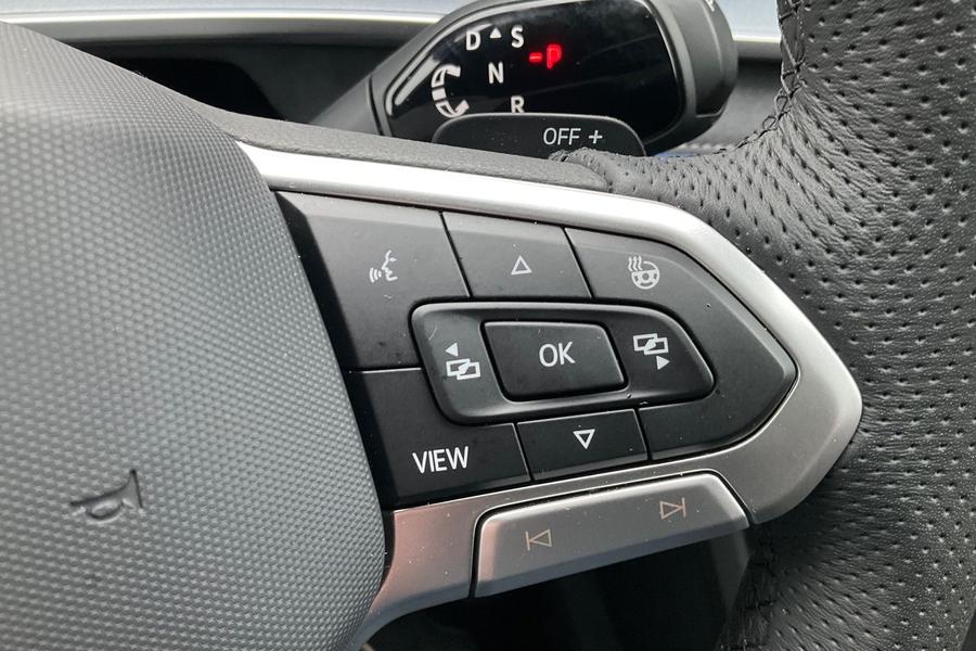 Volkswagen TAYRON Photo autoimg-085157340af874d647e70b3c0c5b40709c4bbd0d.jpg