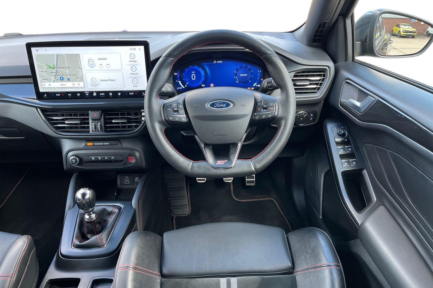 Ford Focus Photo 10