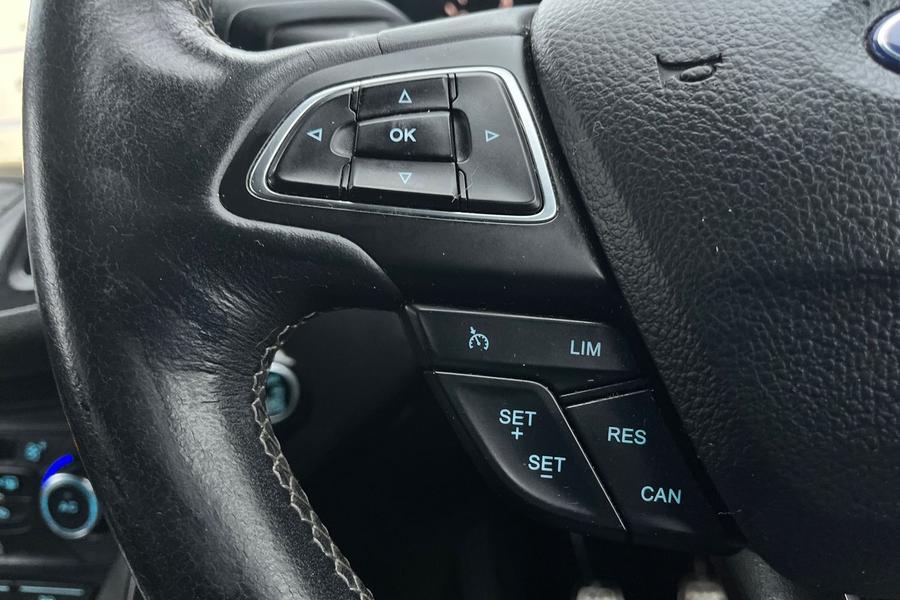 Ford KUGA Photo autoimg-0857bdf7880c20ed2c13f9a2dd73e9de3a749808.jpg