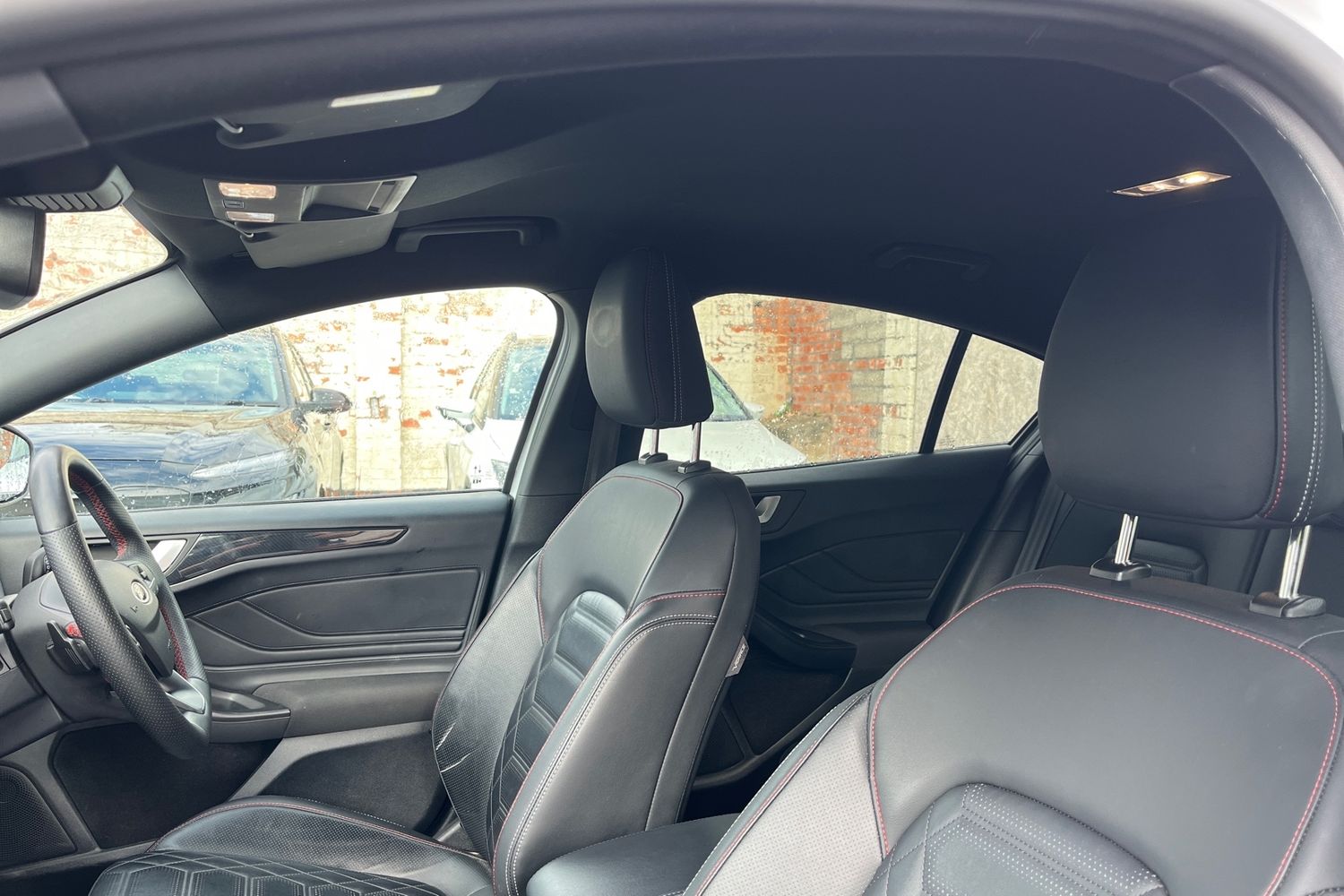 Ford FOCUS Photo 18