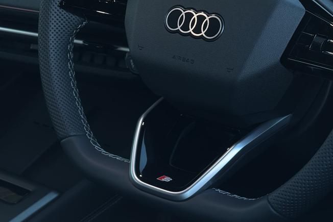 AUDI Audi Q4 Sportback Photo 38