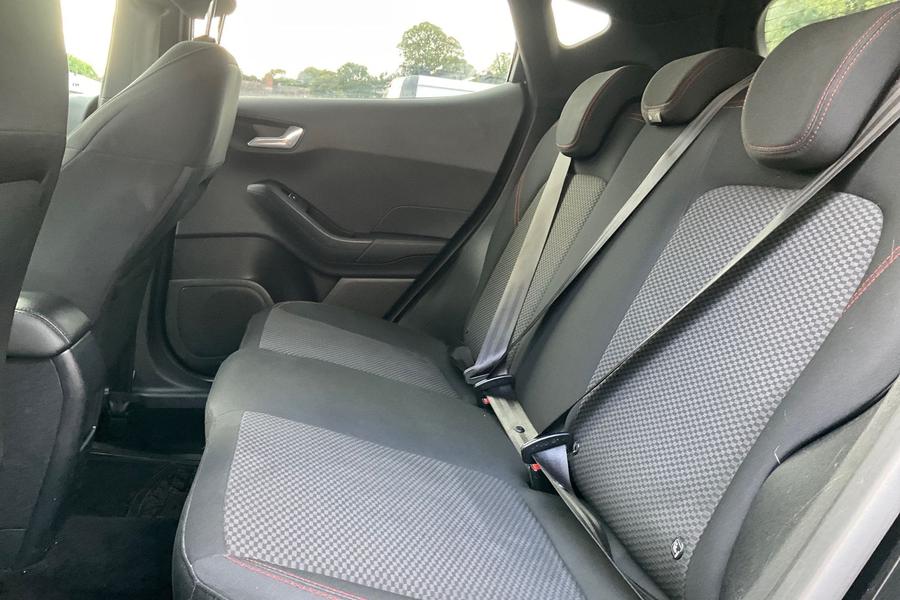 Ford FIESTA Photo autoimg-086135f00daf3f10c6afcfb6178ca6f4d2e59433.jpg
