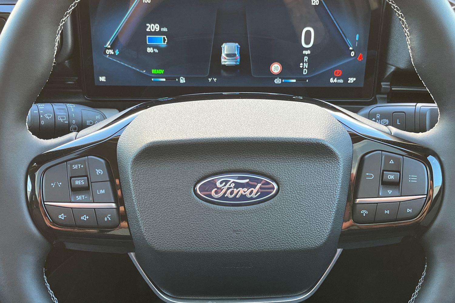 Ford Puma Gen-E Photo 11