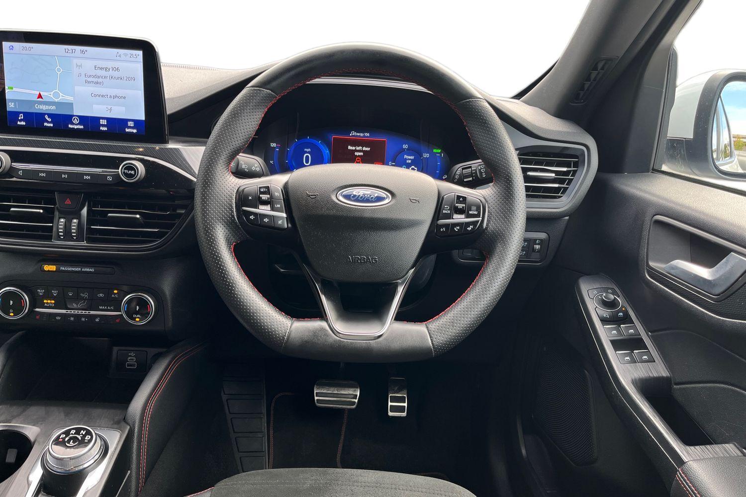 Ford KUGA Photo 10