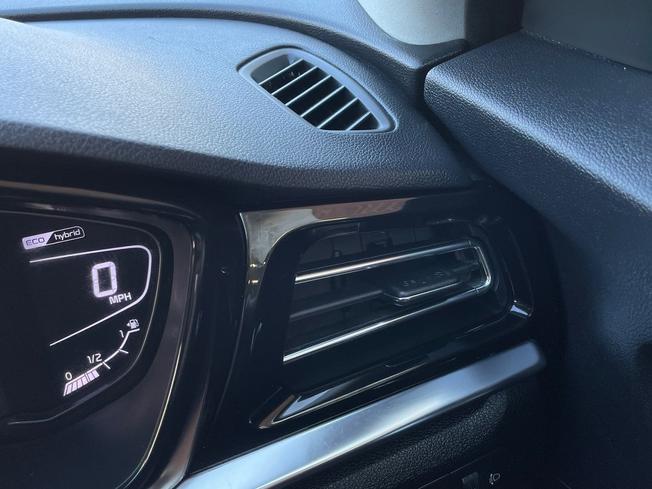 KIA Niro Photo 40
