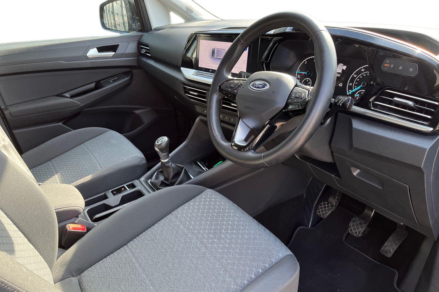 Ford TOURNEO CONNECT Photo 8