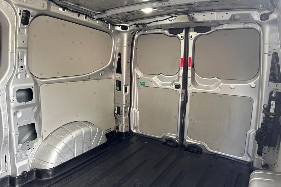 Ford TRANSIT CUSTOM Photo autoimg-0869ea48425676f714fd55bc9735928974a391d2.jpg