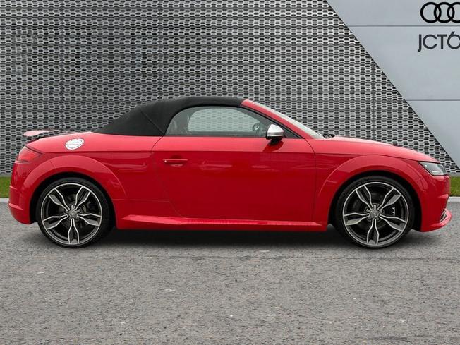 AUDI Tts Photo 4