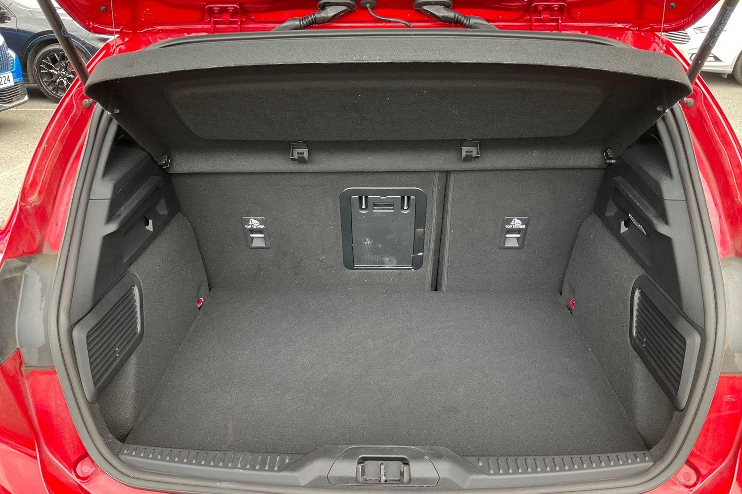 Ford FOCUS Photo 20