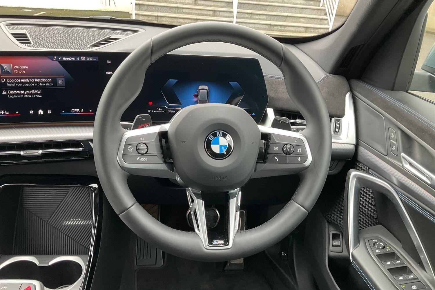 BMW X1 Photo 11