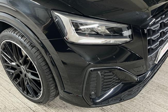 AUDI Q2 Photo 19