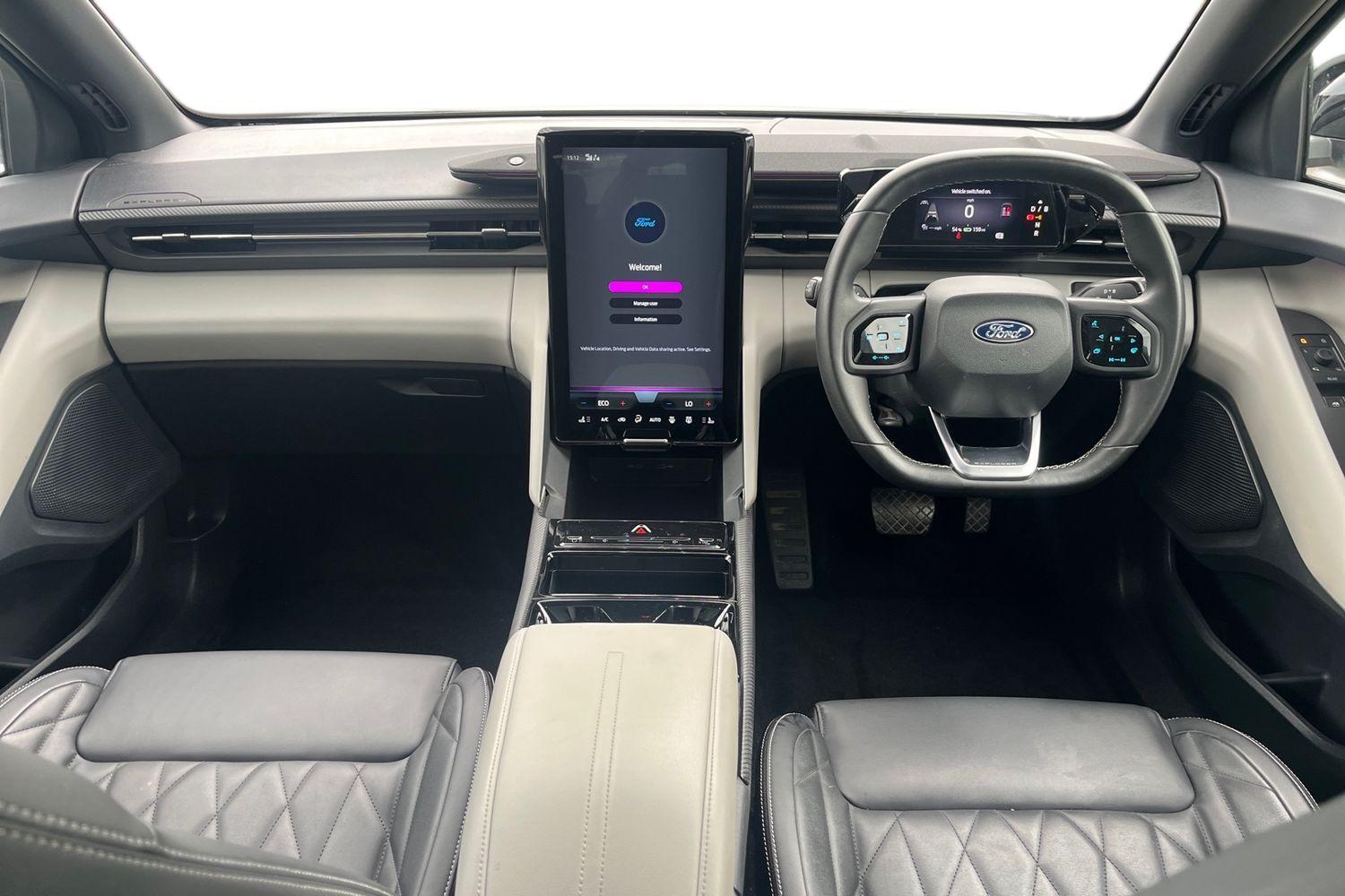 Ford Explorer Photo 9