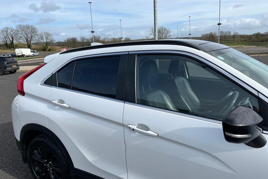 Mitsubishi ECLIPSE CROSS Photo autoimg-0872191cc9de7f53f3521f2925df1329db00251b.jpg