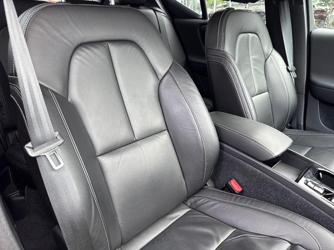 VOLVO Xc40 Photo 44