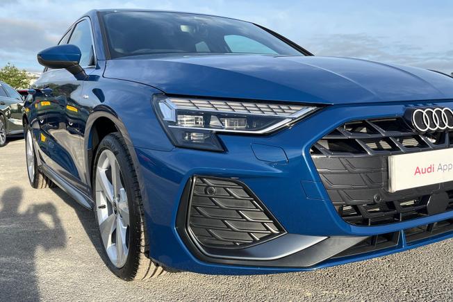 AUDI A3 Photo 19