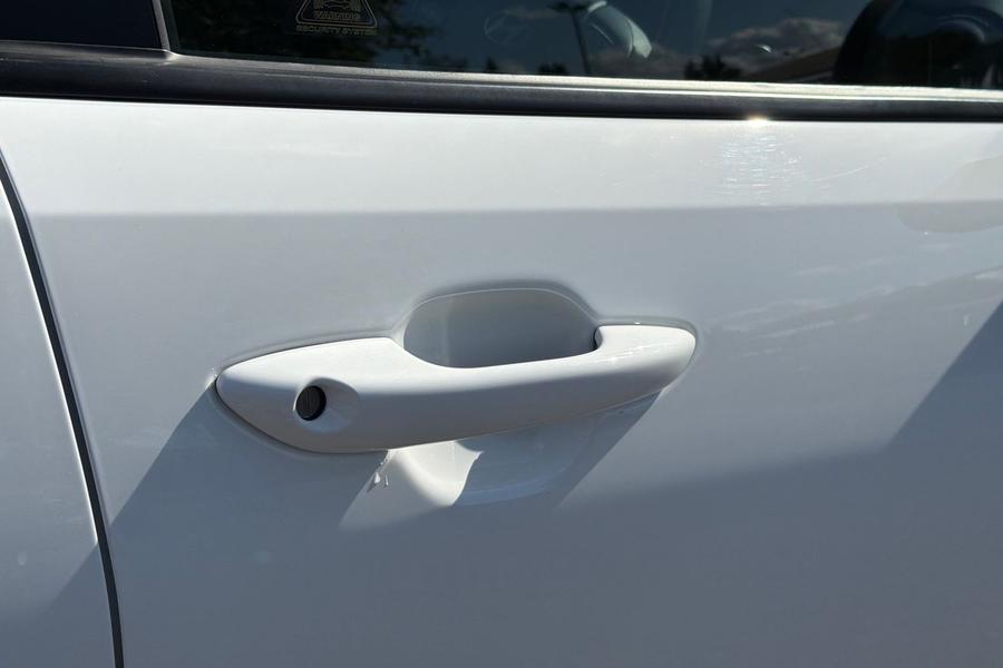 Hyundai I10 Photo autoimg-087386840de0627e2e8ae668db0379f82f48d9c9.jpg