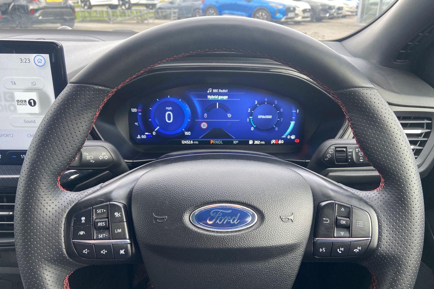 Ford FOCUS Photo 11
