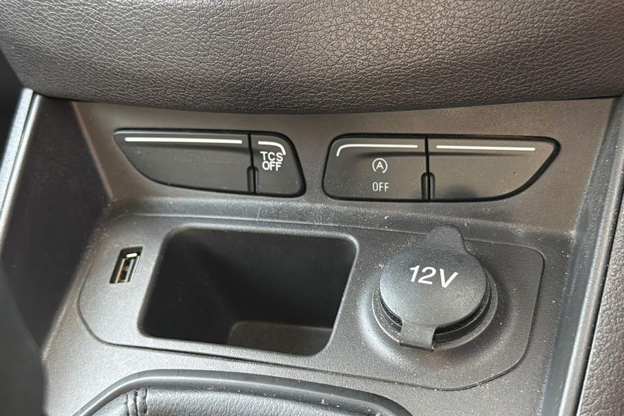 Used Ford TRANSIT COURIER FY21SOC 27