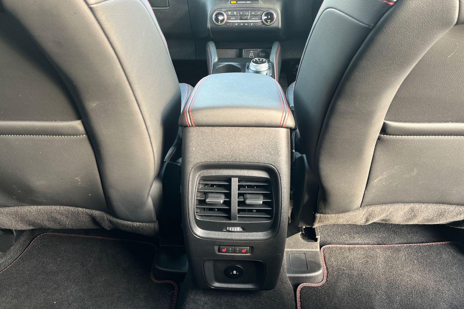 Ford Kuga Photo 27