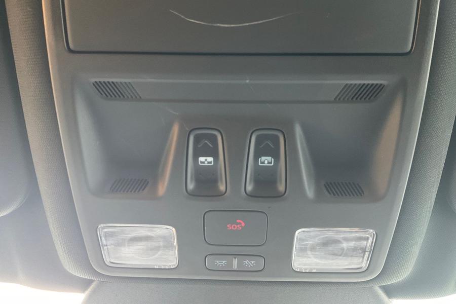 Ford KUGA Photo autoimg-08806f6b2aa585352855a1483ac29ea90b009a98.jpg