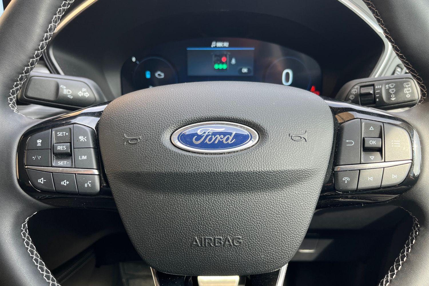 Ford KUGA Photo 11