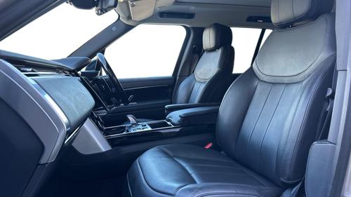 Land Rover Range Rover Photo autoimg-0889a1e9318e223ef6c095bc3ac9cfdcda4decb1.jpg