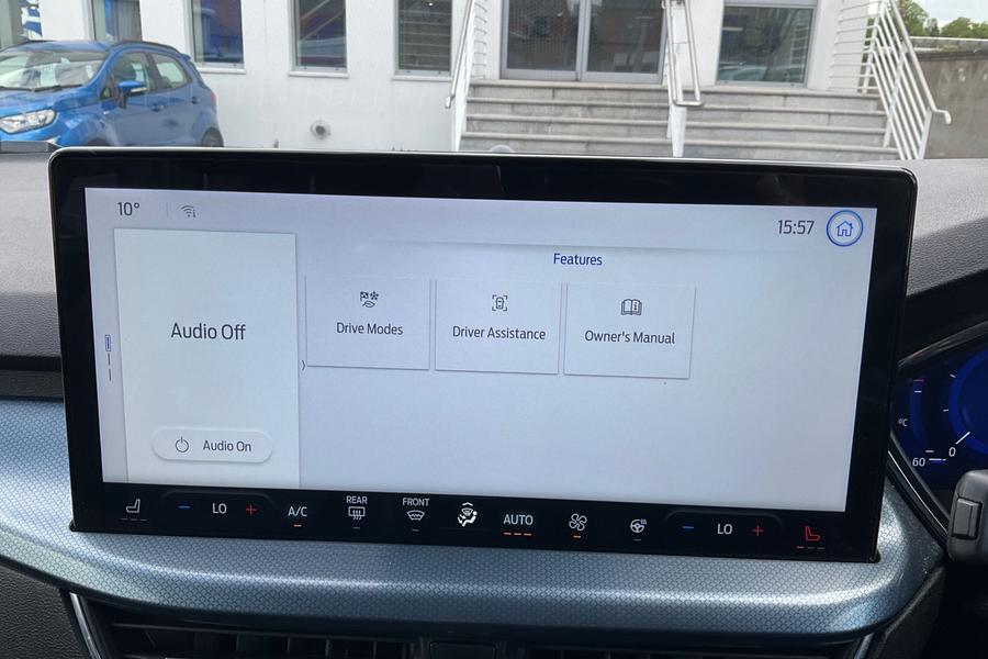 Ford FOCUS Photo autoimg-088b5d5825f5b0f4e2254080ce19aff193cd9cc8.jpg