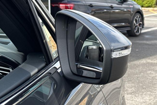 VOLKSWAGEN Tiguan Photo 46