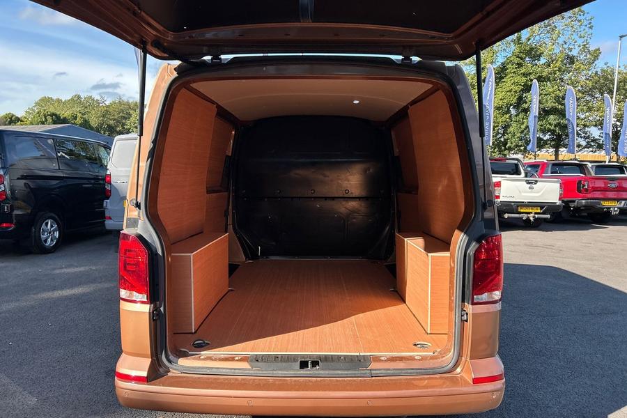 Volkswagen TRANSPORTER Photo autoimg-088e5d607bc3a894dc561b5c29730001fa1c8397.jpg
