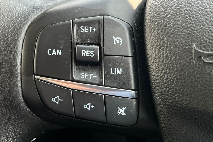 Ford Focus Photo autoimg-08978a7e04ef38b2daa5b73259d3bee62064af28.jpg