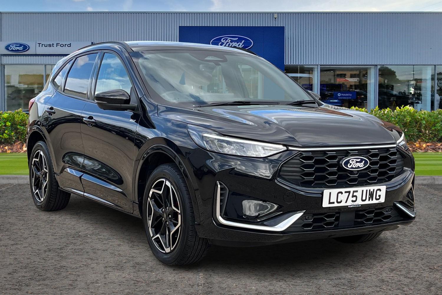 Ford Kuga Photo 0