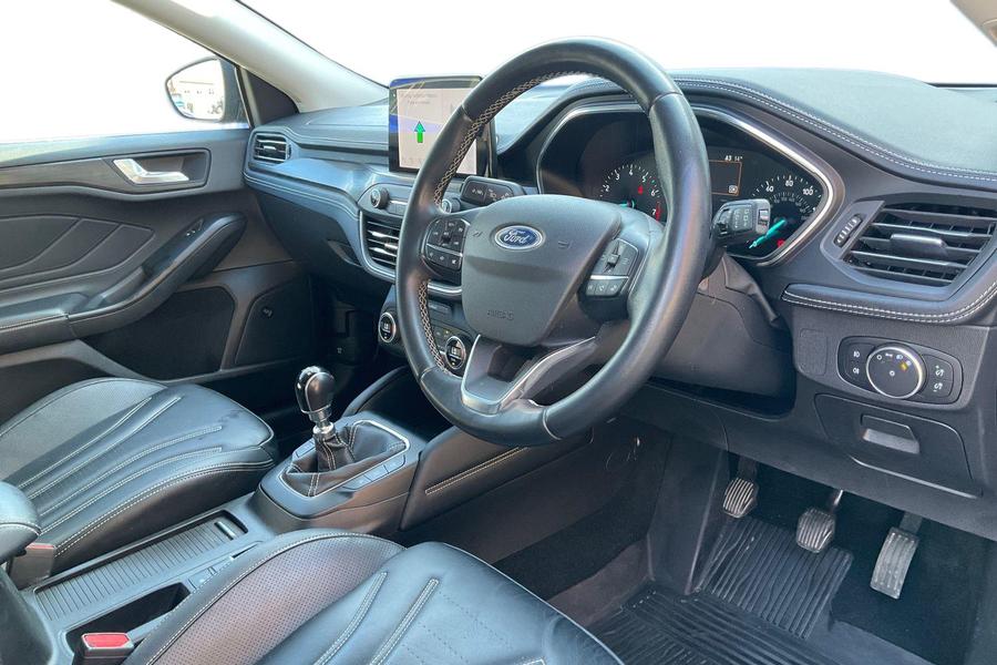 Ford Focus Photo autoimg-089bcb37330b2b9fb9138392c23e4c8cb6580df2.jpg